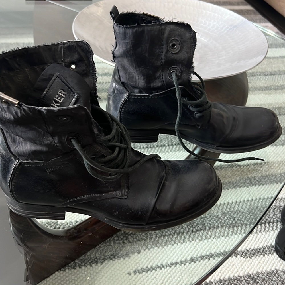 Bunker men’s classic leather boot